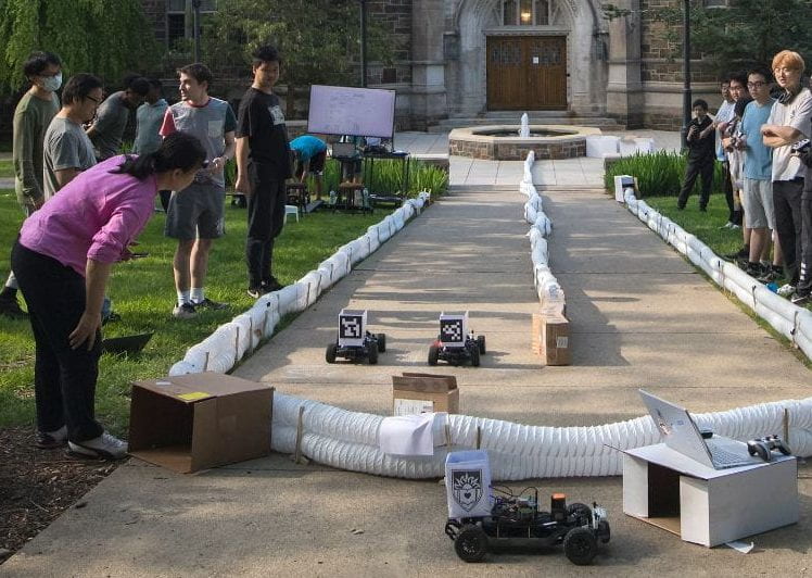Video: Building excitement for robotics in first-year students